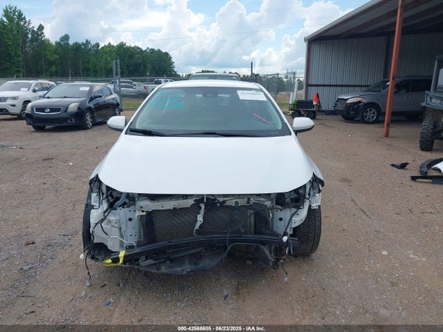 5YFEPMAE5MP225867 Toyota 2zr-fae