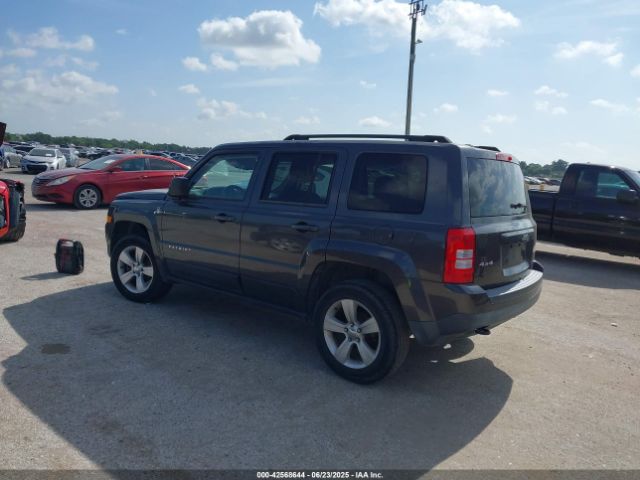 1C4NJRBB7FD257941 Jeep 2015