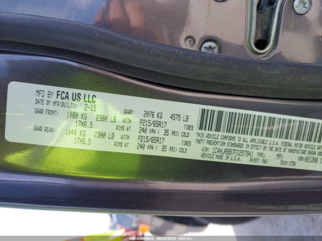 1C4NJRBB7FD257941 Jeep 2015