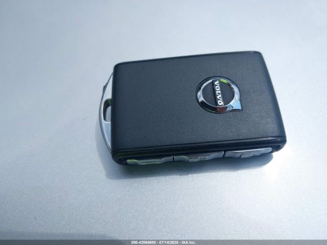 2024 VOLVO XC60 RECHARGE PLUG-IN HYBRID YV4H60DJ7R1946475 Photo 10