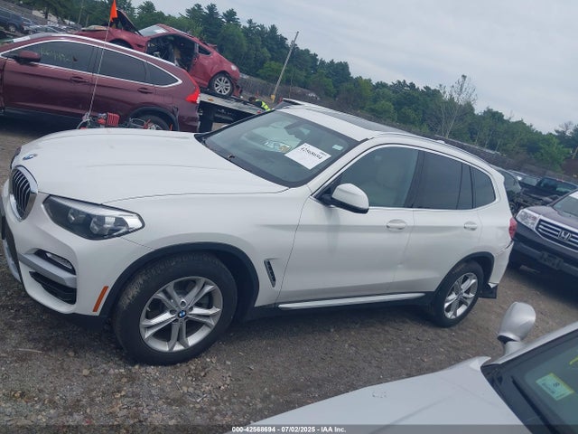 BMW 2018 2018 5UXTR9C5XJLD89309 Image 14