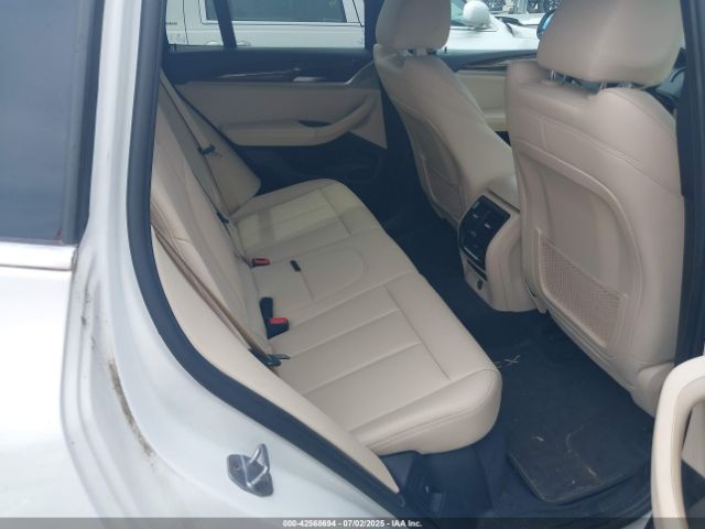 2018 BMW X3 5UXTR9C5XJLD89309 Photo 7