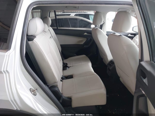 3VV2B7AX9KM051733 Volkswagen 2019