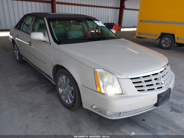 2010 CADILLAC DTS 1G6KH5EY1AU135868 Photo 0