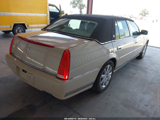 2010 CADILLAC DTS 1G6KH5EY1AU135868 Photo 3