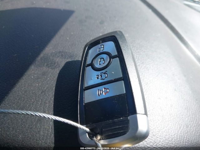 2019 FORD FUSION HYBRID 3FA6P0LU4KR241749 Photo 10