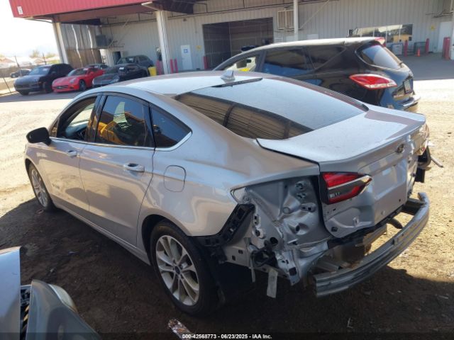 2019 FORD FUSION HYBRID 3FA6P0LU4KR241749 Photo 2