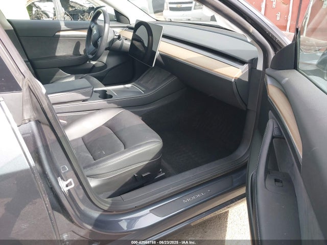 2023 TESLA MODEL 3 5YJ3E1EA9PF543803 Photo 4