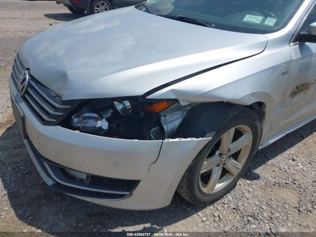 2015 VOLKSWAGEN PASSAT 1VWAT7A36FC115431 Photo 5