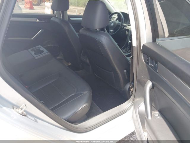 2015 VOLKSWAGEN PASSAT 1VWAT7A36FC115431 Photo 7