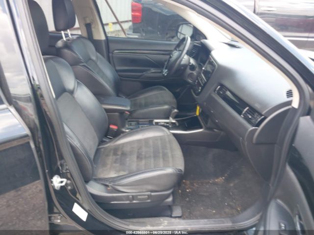 2019 MITSUBISHI OUTLANDER JA4AD3A32KZ034405 Photo 4