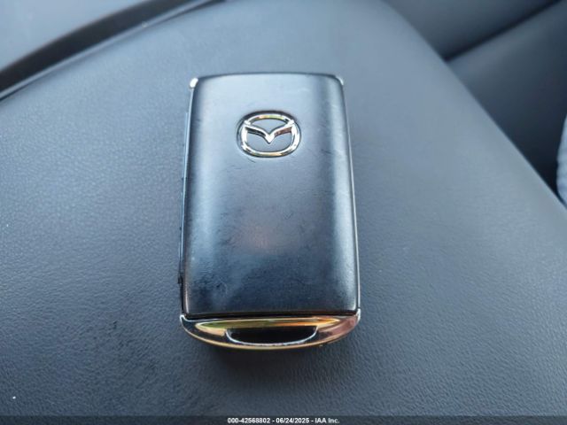 2020 MAZDA MAZDA3 3MZBPACL8LM135483 Photo 10