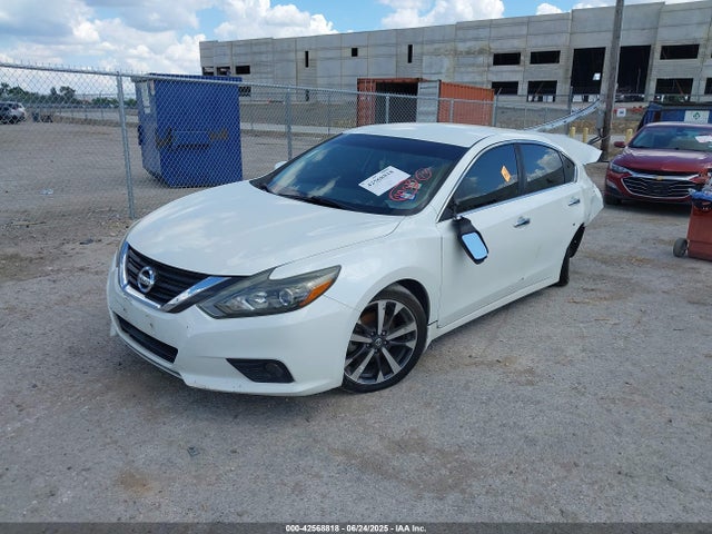 1N4AL3AP8GN376327 Nissan 2016