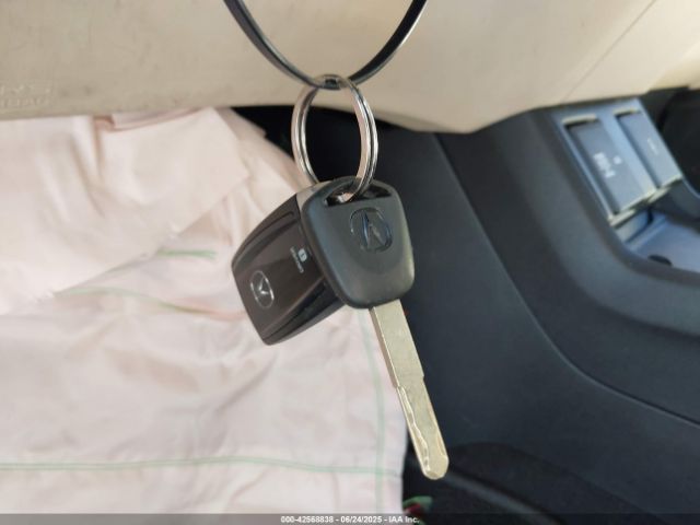 2021 ACURA RDX 5J8TC2H32ML046532 Photo 10