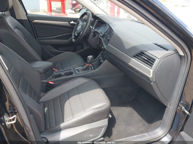 3VWC57BU0MM051649 Volkswagen tsi