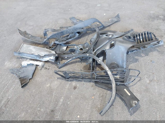 WBXHT3C37H5F69207 BMW X1