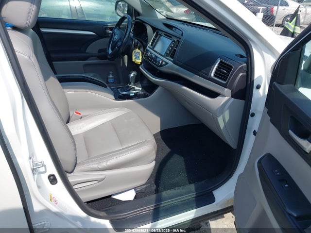5TDKKRFH3GS184684 Toyota 2gr-fe