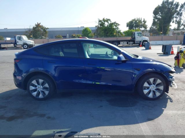 7SAYGDEE7PF621275 Tesla Model Y