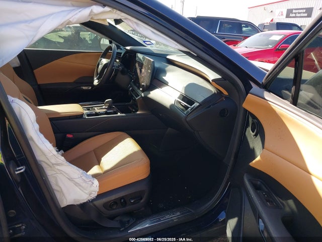 Lexus t24a-fts 2023 2T2BAMBA9PC020729 Image 5