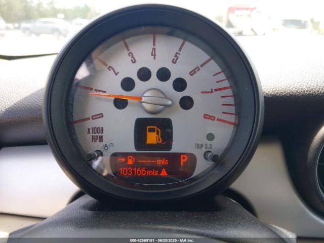 2013 MINI CLUBMAN WMWZF3C53DT491146 Photo 6