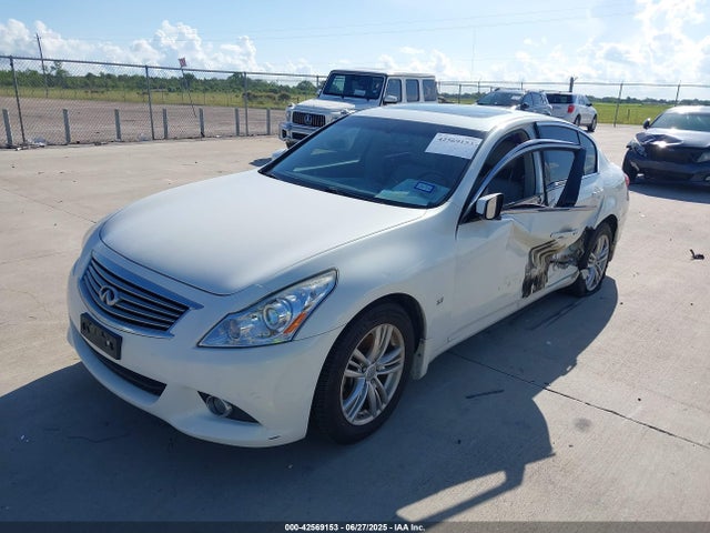JN1CV6AR1FM651303 Infiniti 2015