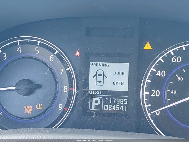 JN1CV6AR1FM651303 Infiniti 2015