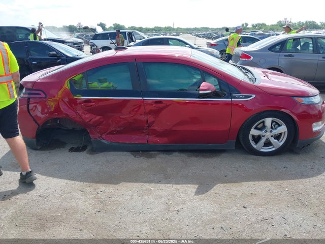 1G1RB6E4XFU138073 Chevrolet luu - ffv, e-flex, fam 0
