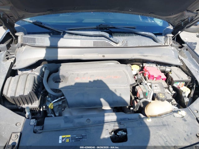 Jeep 2019 2019 3C4NJCBB9KT832669 Image 10