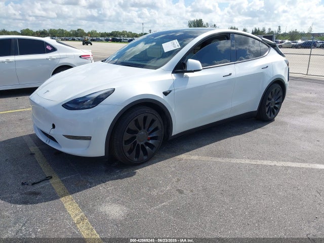 2024 TESLA MODEL Y 7SAYGDEF4RA288834 Photo 1