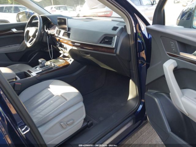 2018 AUDI Q5 WA1BNAFY1J2233043 Photo 4