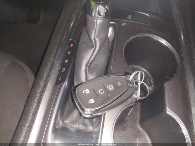 2021 CHEVROLET MALIBU 1G1ZD5ST6MF024573 Photo 10