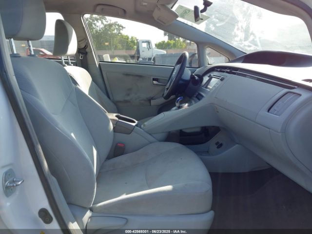 2014 TOYOTA PRIUS JTDKN3DU7E1754796 Photo 4