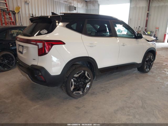 2024 KIA SELTOS KNDETCA78R7596683 Photo 3