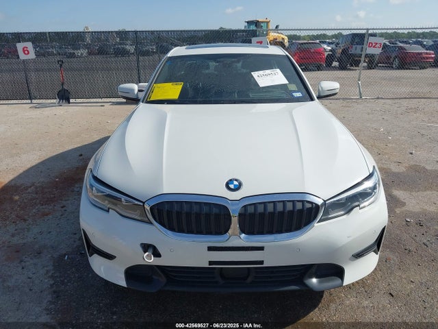 3MW5P7J0XM8B58265 BMW 330e
