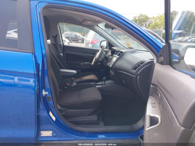 2018 MITSUBISHI OUTLANDER SPORT JA4AR3AU2JU016444 Photo 4