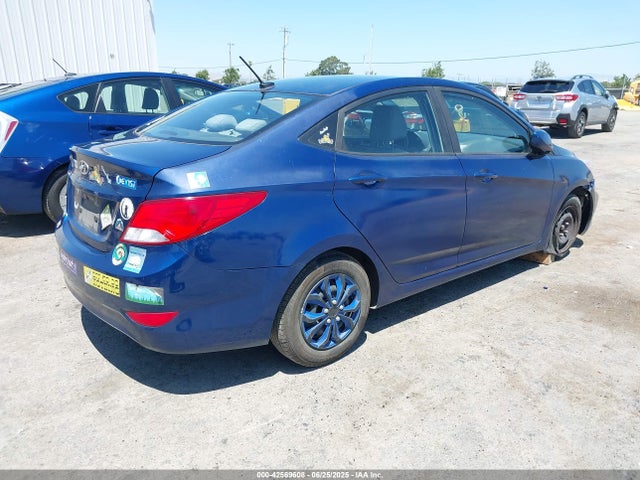 KMHCT4AE8HU221108 Hyundai 2017