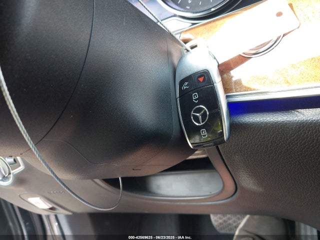 WDDZF4KB8HA096371 Mercedes-Benz m274