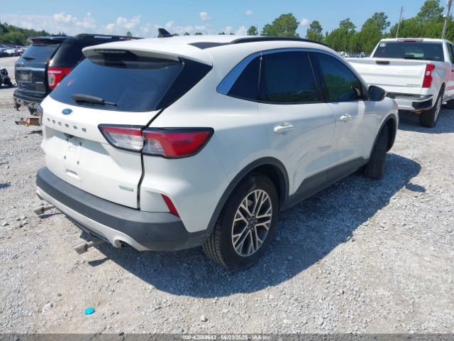 2020 FORD ESCAPE 1FMCU0H60LUC42743 Photo 3