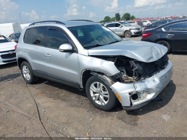 2016 VOLKSWAGEN TIGUAN WVGAV7AX7GW557260