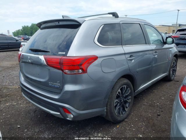 2018 MITSUBISHI OUTLANDER PHEV JA4J24A58JZ058655 Photo 3