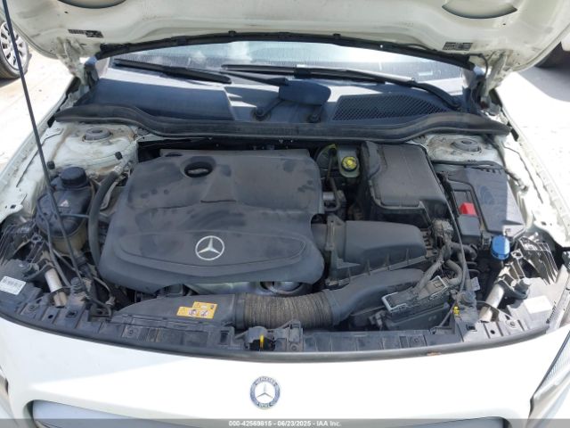 WDCTG4EB9HJ347224 Mercedes-Benz m270