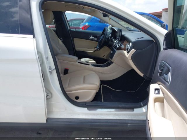 WDCTG4EB9HJ347224 Mercedes-Benz m270