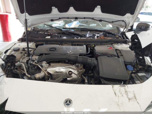 2022 MERCEDES-BENZ CLA 250 COUPE W1K5J4GB3NN308426 Photo 9