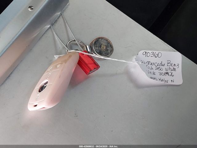 2022 MERCEDES-BENZ CLA 250 COUPE W1K5J4GB3NN308426 Photo 10