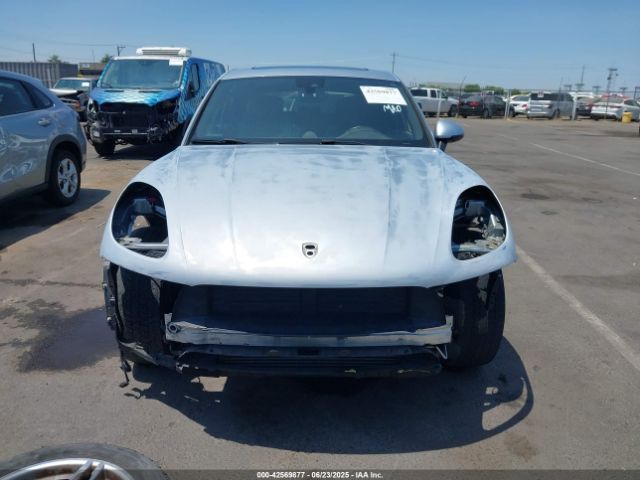 WP1AA2A53HLB03820 Porsche Macan