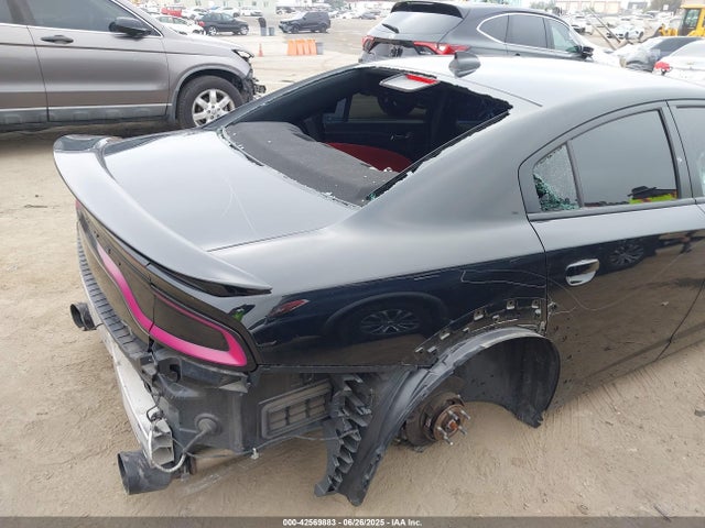 Dodge Charger 2022 2C3CDXL97NH140946 Image 17