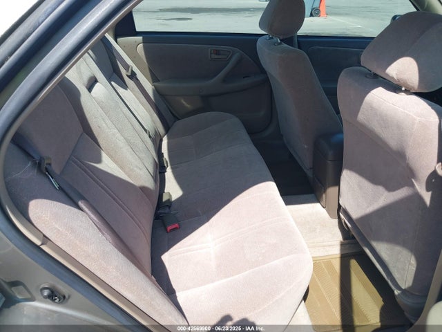 42569900 :رقم المزاد ، JT2BG22K1W0259516 vin ، 1998 Toyota Camry Le مزاد بيع