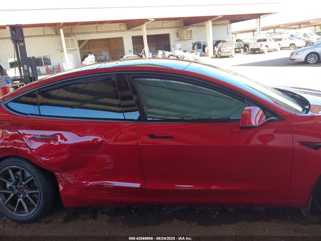5YJ3E1EA3PF562301 Tesla 2023