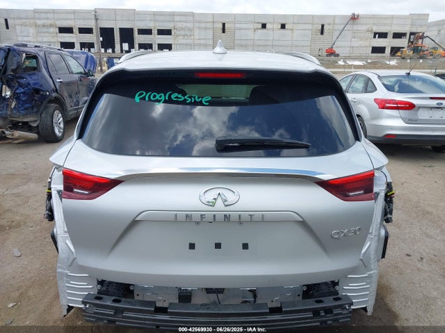 42569930 :رقم المزاد ، 3PCAJ5DA4MF123714 vin ، 2021 Infiniti Qx50 Autograph مزاد بيع