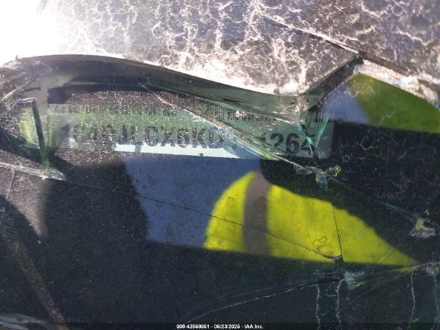 1C4PJLCX6KD151264 Jeep 2019